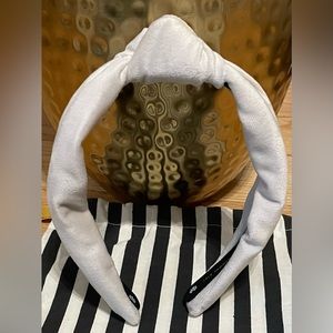 Lele Sadoughi Icecap Velvet Headband